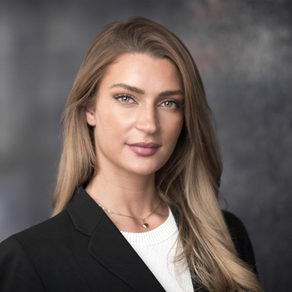 Rachel McConnell - Senior Marketing Manager at Maple Groove Innovations